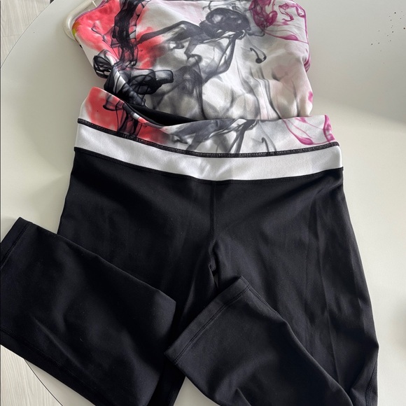 Lululemon gym outfit - Picture 2 of 3